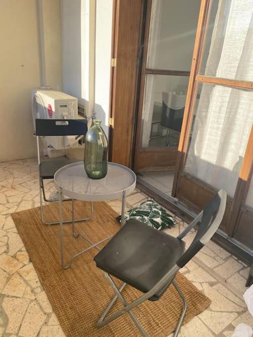 Appart T3 Proche Metro -Draps Et Serviettes Inclus مارسيليا المظهر الخارجي الصورة