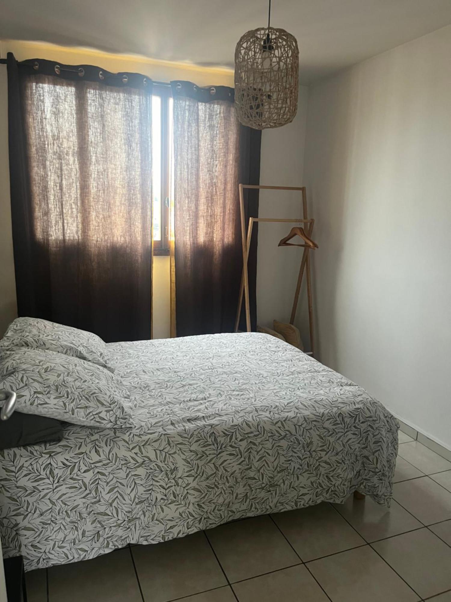 Appart T3 Proche Metro -Draps Et Serviettes Inclus مارسيليا المظهر الخارجي الصورة