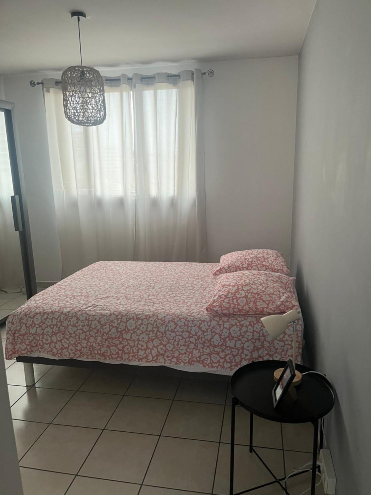 Appart T3 Proche Metro -Draps Et Serviettes Inclus مارسيليا المظهر الخارجي الصورة